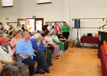 Suman esfuerzos para donar lentes graduados a jubilados y pensionados de Isssteson