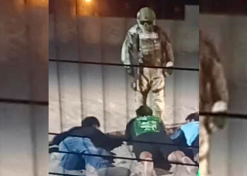 Sin orden de cateo, militares sacan de su casa a hijos de periodista en San Luis Río Colorado