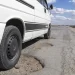 Prometen bachear 44 mil km de carreteras en cuatro meses
