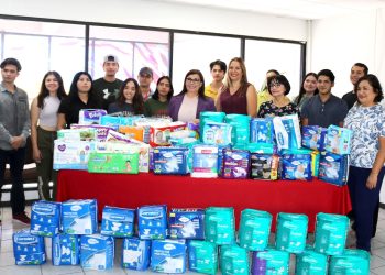Realiza comunidad educativa de Itesca importante donativo de pañales a DIF Cajeme