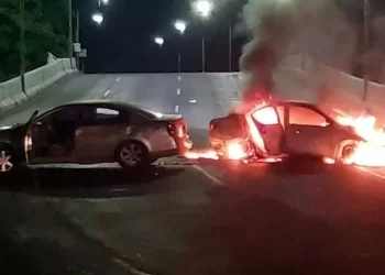 Reportan en Sinaloa bloqueos, narcomantas, robos…