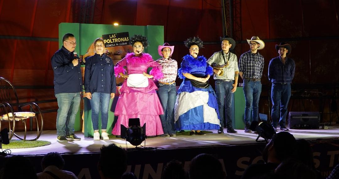 Impulsa sector Minero el arte y la cultura a través de la obra de teatro “Las Poltronas: Entre minas te veas