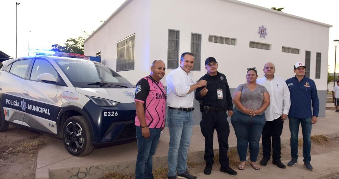 Cumple Toño Astiazarán a familias de San Bosco con Centro de Respuesta Inmediata