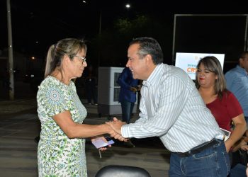 Encabeza Toño Astiazarán asamblea de Presupuesto CRECES en San Bosco