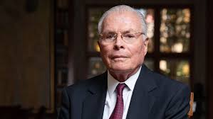 Falleció Juan Velásquez, abogado de personajes polémicos de la política