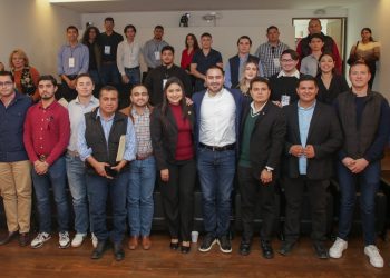 Presentan propuestas del concurso Iniciativa de Ley Juvenil 2024