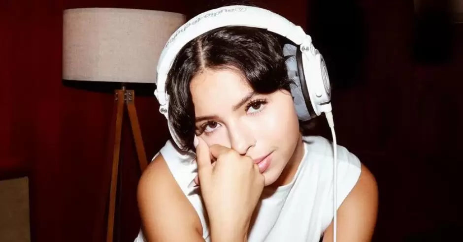 Ángela Aguilar es nombrada como la “Mujer del Año”