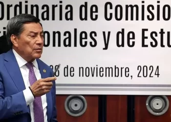 Advierten en Morena: ‘nos podemor ir con China’