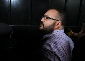 Juez absuelve a exgobernador de Veracruz, Javier Duarte