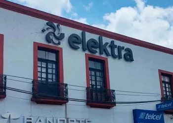 Regresa Elektra a cotizar en BMV… y vuelven a suspenderla
