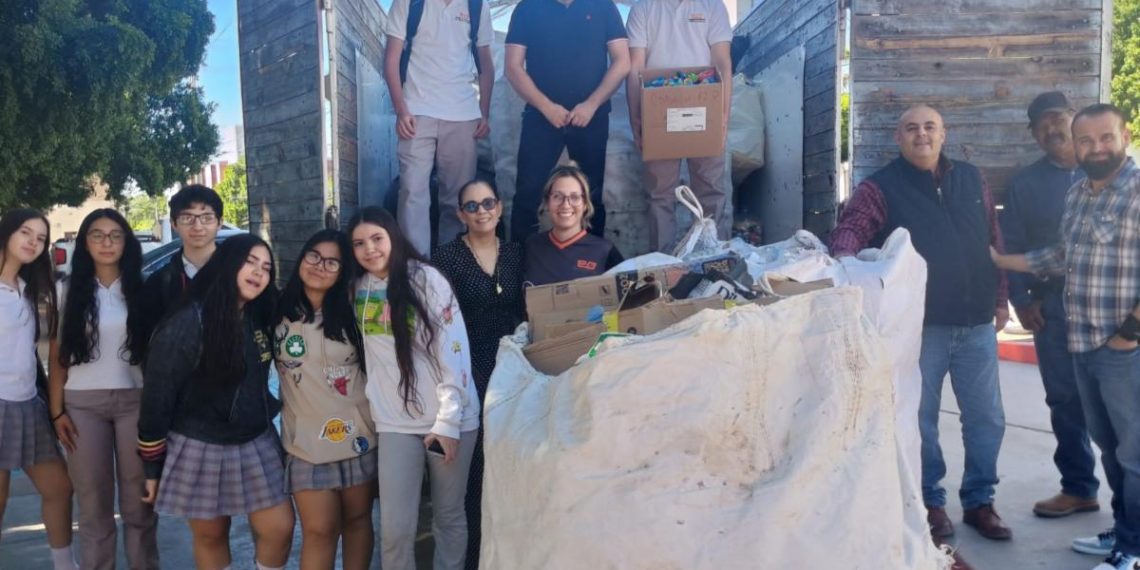 Recolecta Cobach Sonora dos toneladas de material reciclable