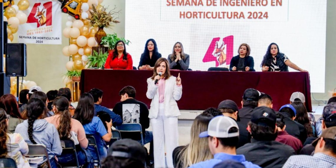 Analiza comunidad educativa retos del sector agrícola en la lucha contra el hambre