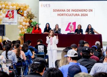 Analiza comunidad educativa retos del sector agrícola en la lucha contra el hambre 