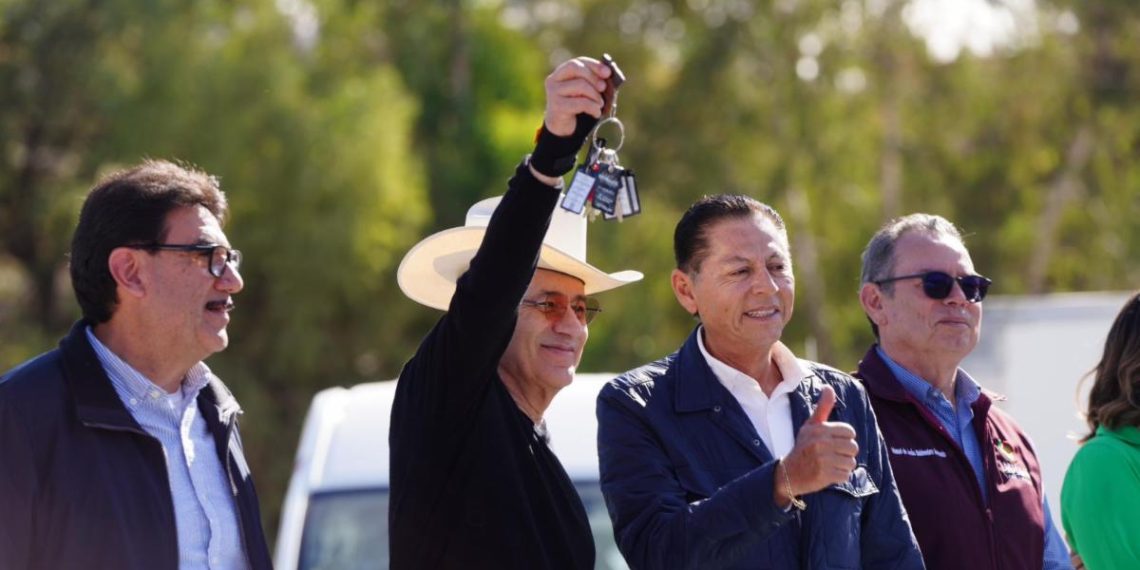 Con calles rehabilitadas, transporte, educación y salud, Gobernador Durazo cumple a nogalenses