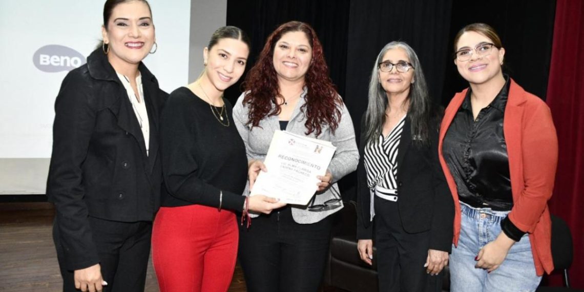 Realiza Normal del Estado primer panel de expertos en educación inicial