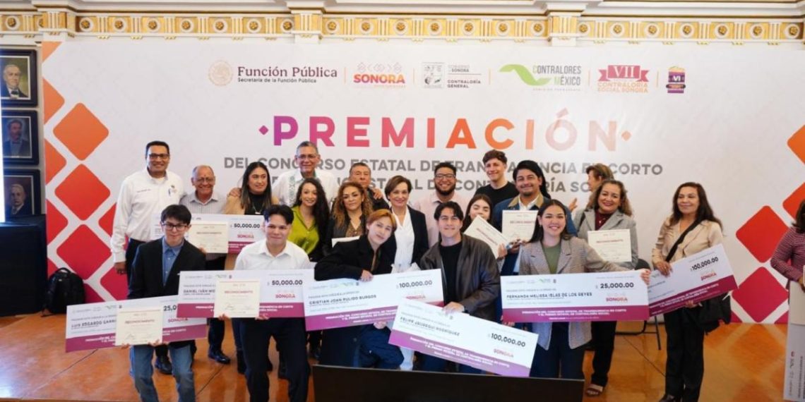 Gobierno de Sonora reconoce a jóvenes e integrantes de comités ciudadanos