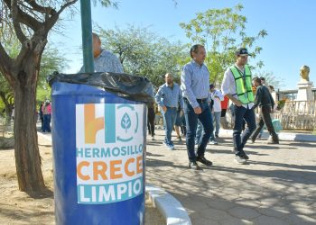 Supervisa Toño Astiazarán operativo de apoyo y seguridad a familias en panteones