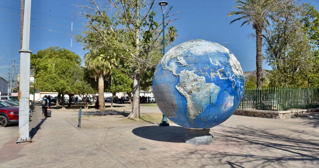 Prepara Gobierno Municipal una buena experiencia en el Tianguis Navideño 2024