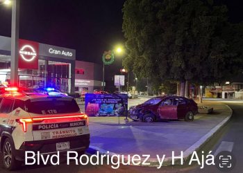 Difunden mensajes de prevención de campaña “AgarraLaOnda” en cruceros de Hermosillo