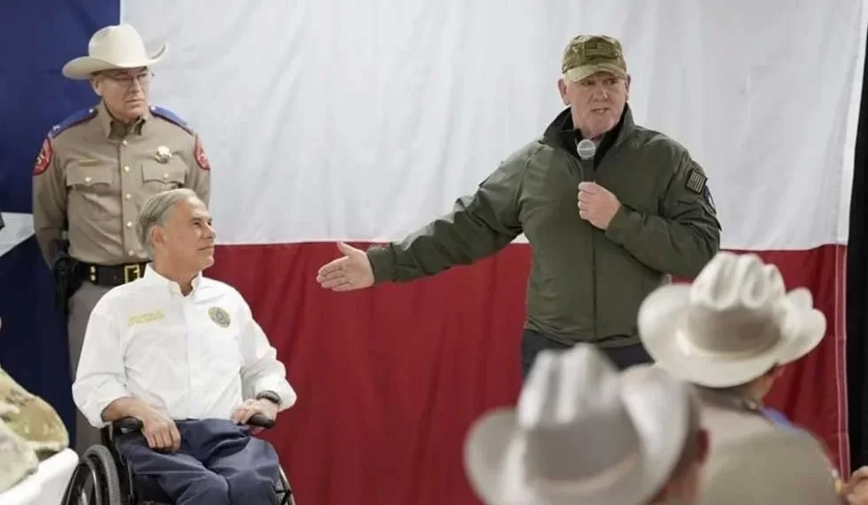 No nos pongan a prueba, advierte Zar de Trump en frontera