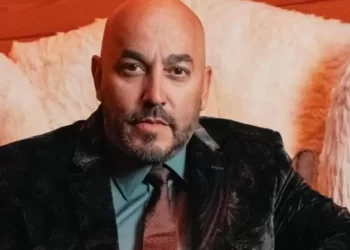 Lupillo Rivera suspende conciertos por problemas de salud