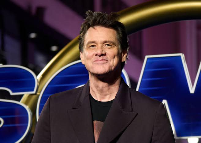 Jim Carrey dice que falta de dinero lo obligó a regresar a la actuación