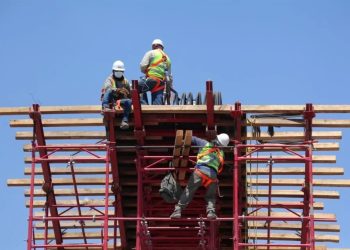 Estima CMIC caída de 15% en sector construcción este año