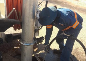 Mantendrá AGUAH atenciones a reportes y servicio en módulos comerciales