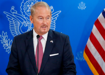Trump nomina a Ronald Johnson como embajador de Estados Unidos en México