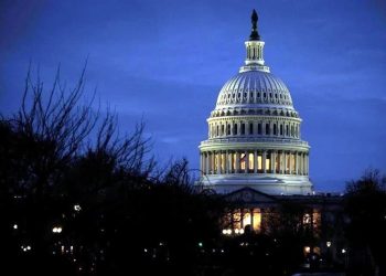 Evita Cámara Baja de EU cierre de Gobierno