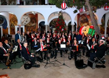 Realiza Isssteson tradicional concierto navideño en Palacio de Gobierno
