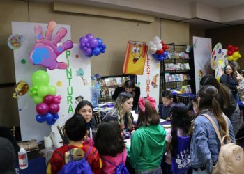 SEC potencia aptitudes de niñas y niños sobresalientes