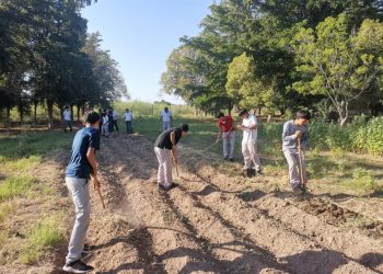 Consolida Cobach Sonora programa internacional de Escuela Agroecológica