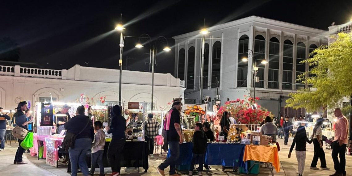 Con éxito organiza el Gobierno de Sonora Bazar Joven en la Plaza Bicentenario