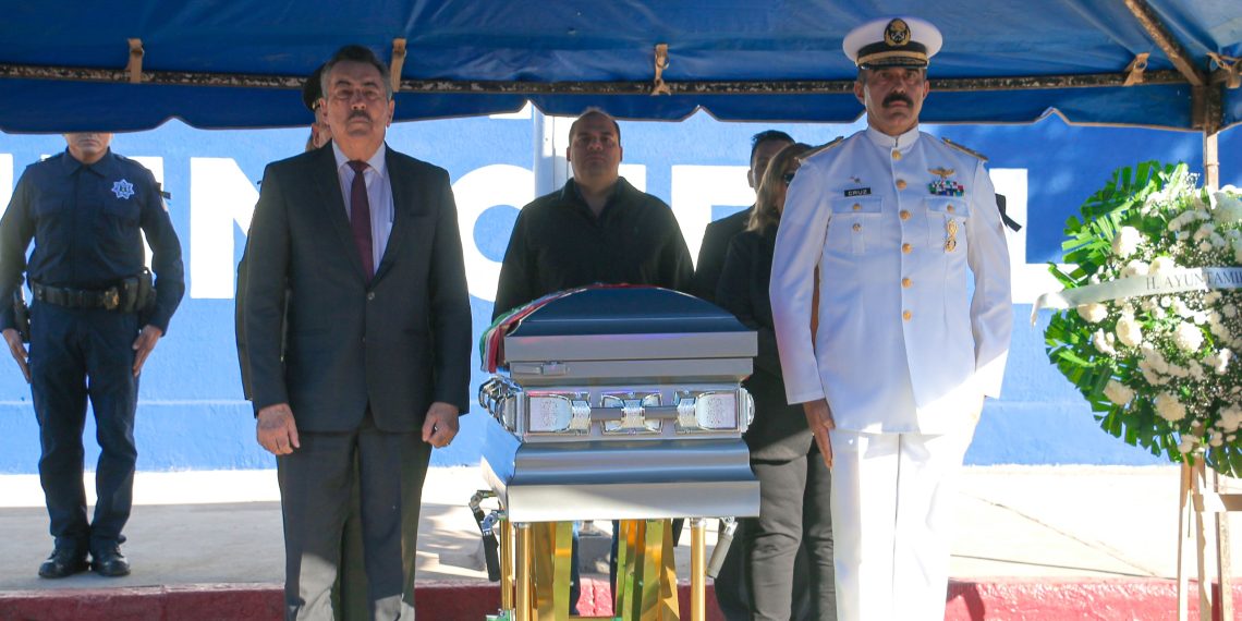 Rinden en Cajeme homenaje póstumo a policía Jesús Francisco Ramos Acosta