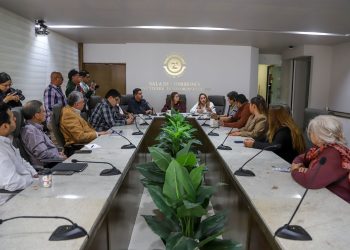 Diputada Vicky Espinoza se reúne con colectivos inconformes con el proyecto de paso a desnivel Solidaridad-Colosio, para su análisis