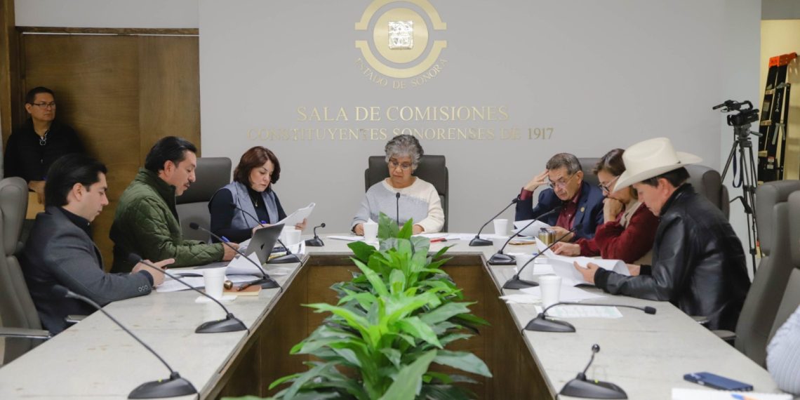 Aprueban en comisiones del Congreso de Sonora leyes de ingresos y presupuestos de ingresos de los 72 ayuntamientos