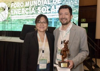 Comparte Embajada de Chile su experiencia en políticas a favor de la energía renovable