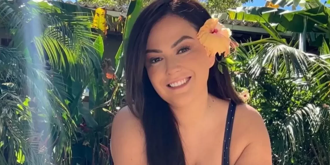 Mariana Echeverría confirma que está embarazada