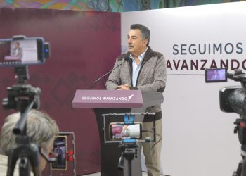 Emite Javier Lamarque mensaje de fin y principio de año a Cajemenses