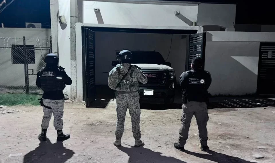 Asegura Guardia Nacional cerca de 50 armas y cartuchos en Navojoa