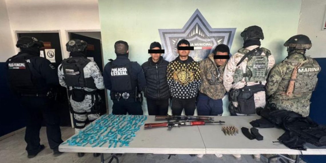 Detienen a tres hombres con armas y droga en el Campo 30 de Cajeme