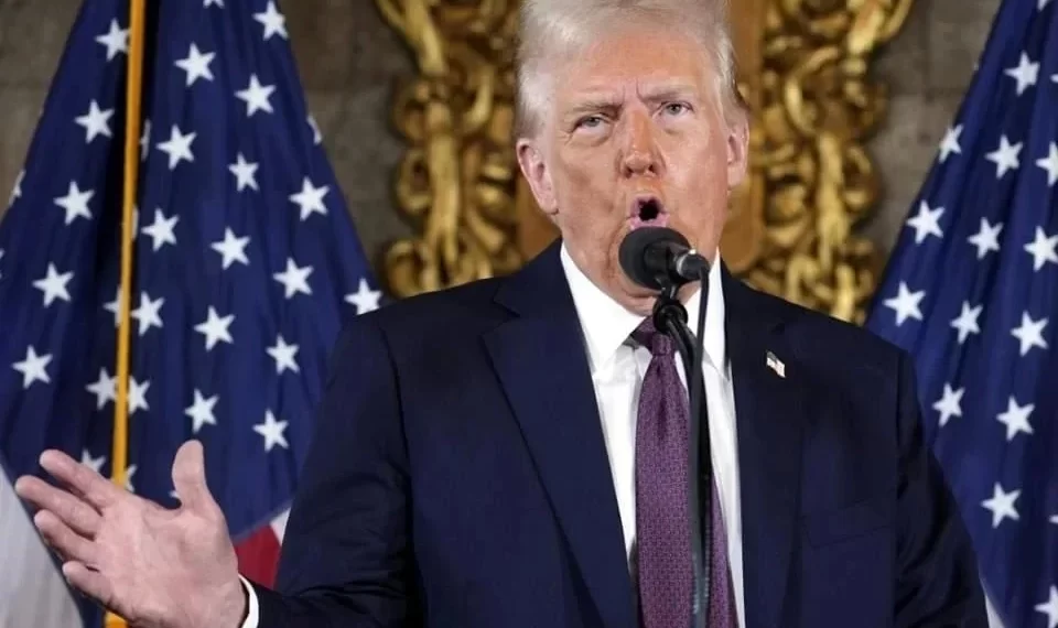 Dice Trump que México está dirigido por cárteles