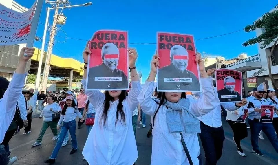 Nuevamente salen a protestar ciudadanos en calles de Culiacán