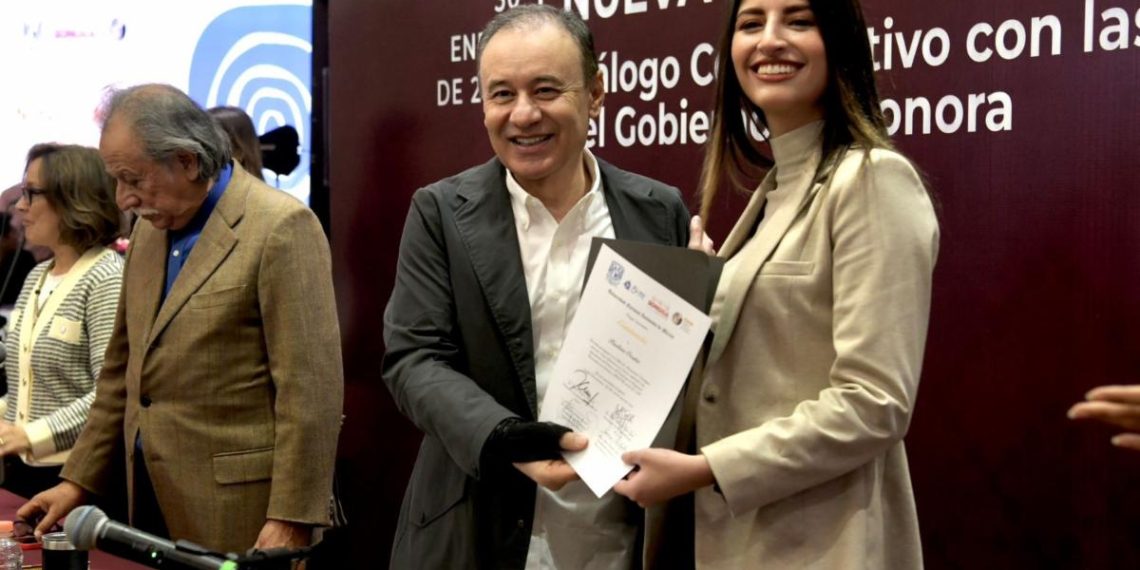 Gobernador Durazo fortalece coordinación y eficiencia gubernamental con capacitación