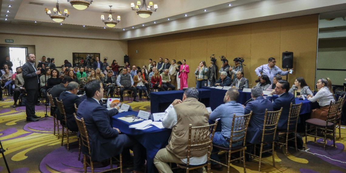 El Congreso de Sonora escucha propuestas sobre reforma electoral en tres municipios
