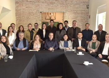 Trabaja Toño Astiazarán para convertir a Hermosillo en la ciudad solar sustentable