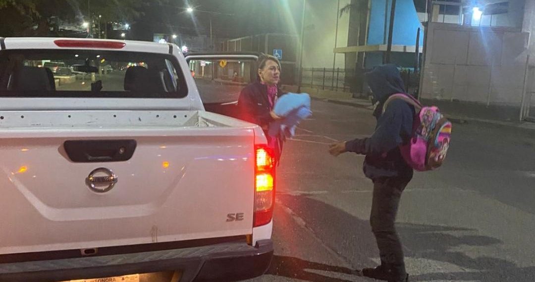 Continúa Ayuntamiento de Hermosillo con recorridos para asistir a población vulnerable ante frente frío 24