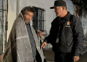 Mantiene Gobierno Municipal operativo de asistencia humanitaria por frío