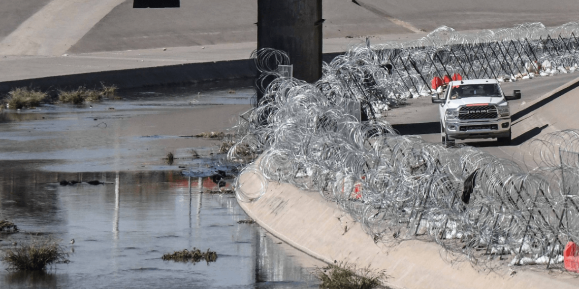 Trump ordena despliegue de tropas en la frontera con México